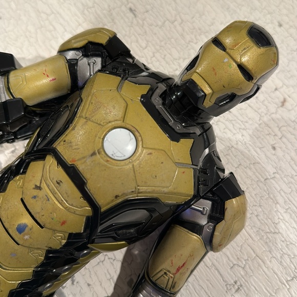 HUGE 18” tall iron man doll - lights up and talks - Picture 2 of 2